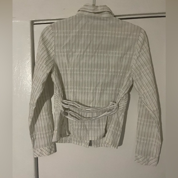 Baxi Diyi White striped button down shirt with tie up design on back size large - Picture 5 of 9